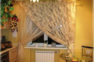Шторы для кухни: краткое практическое руководство по выбору