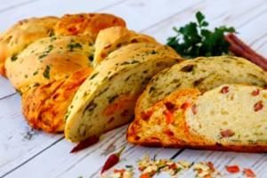 Рецепт домашнего хлеба «Три вкуса»