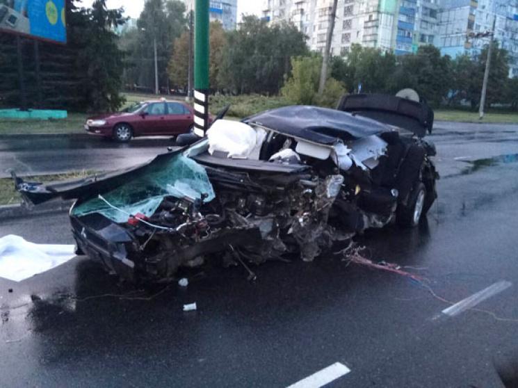 В Полтаве удирающий от полиции водитель погиб в ДТП