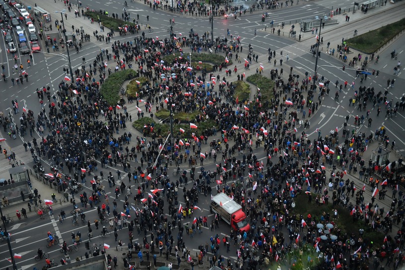 Марш независимости в Польше