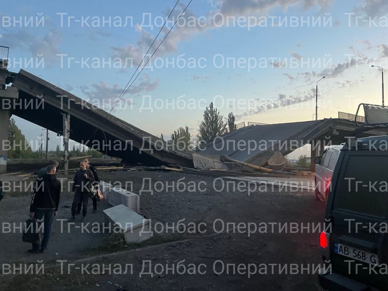 разрушен Дмитровский мост в прифронтовом Покровске