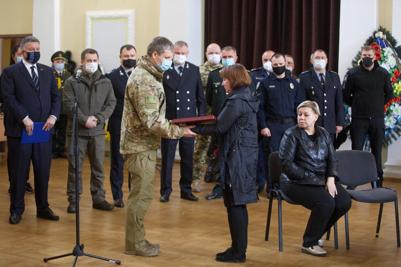 В Северодонецке попрощались с погибшим командиром батальона "Луганск-1"