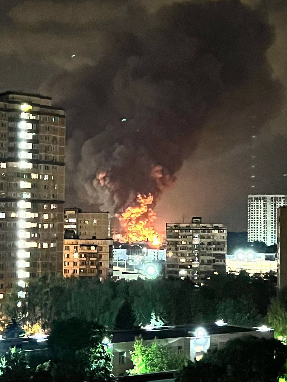 В подмосковном Одинцово масштабный пожар