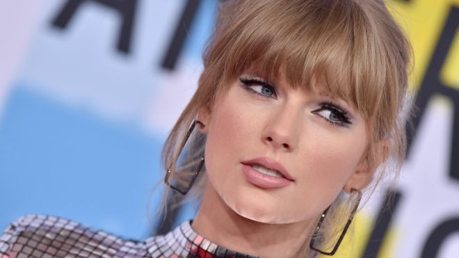 Тейлор Свифт