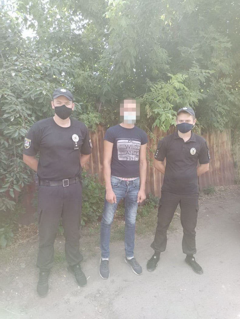 Луганская, вандализм