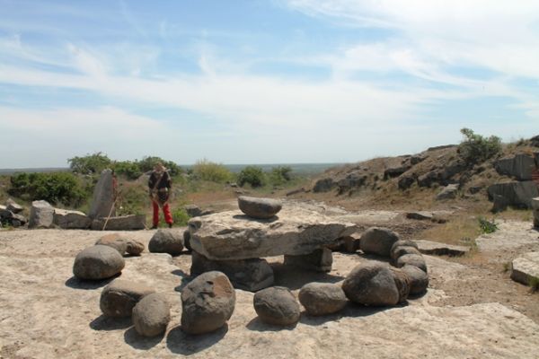 Парк мегалитов "Скифский стан"