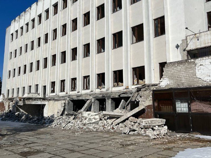 Лисичанск, ЛРНУ