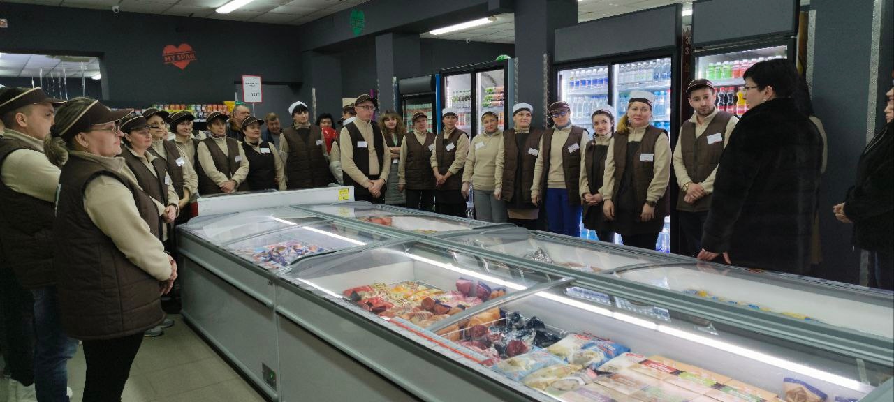 В Северодонецке оккупанты торжественно открыли очередной магазин