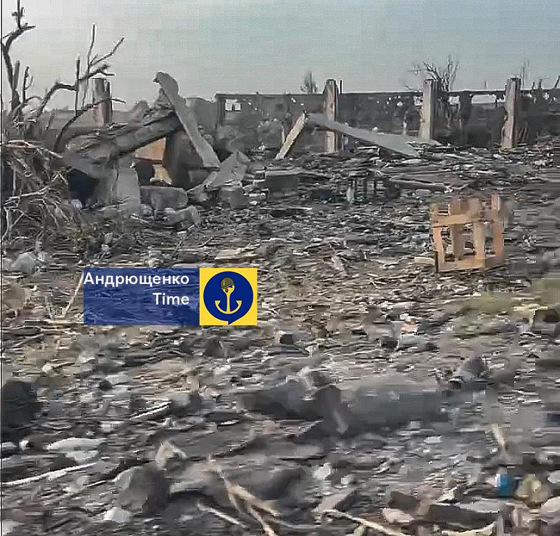 Вблизи Мариуполя уничтожены склады с боеприпасами