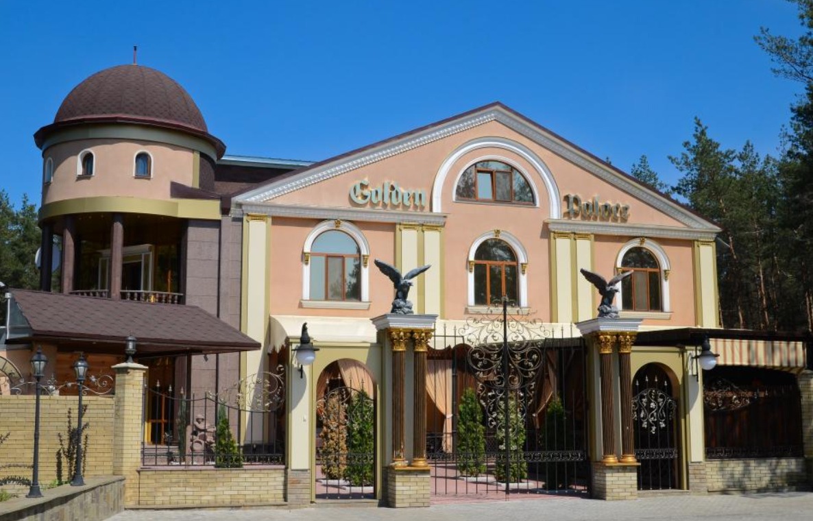 Golden Palace