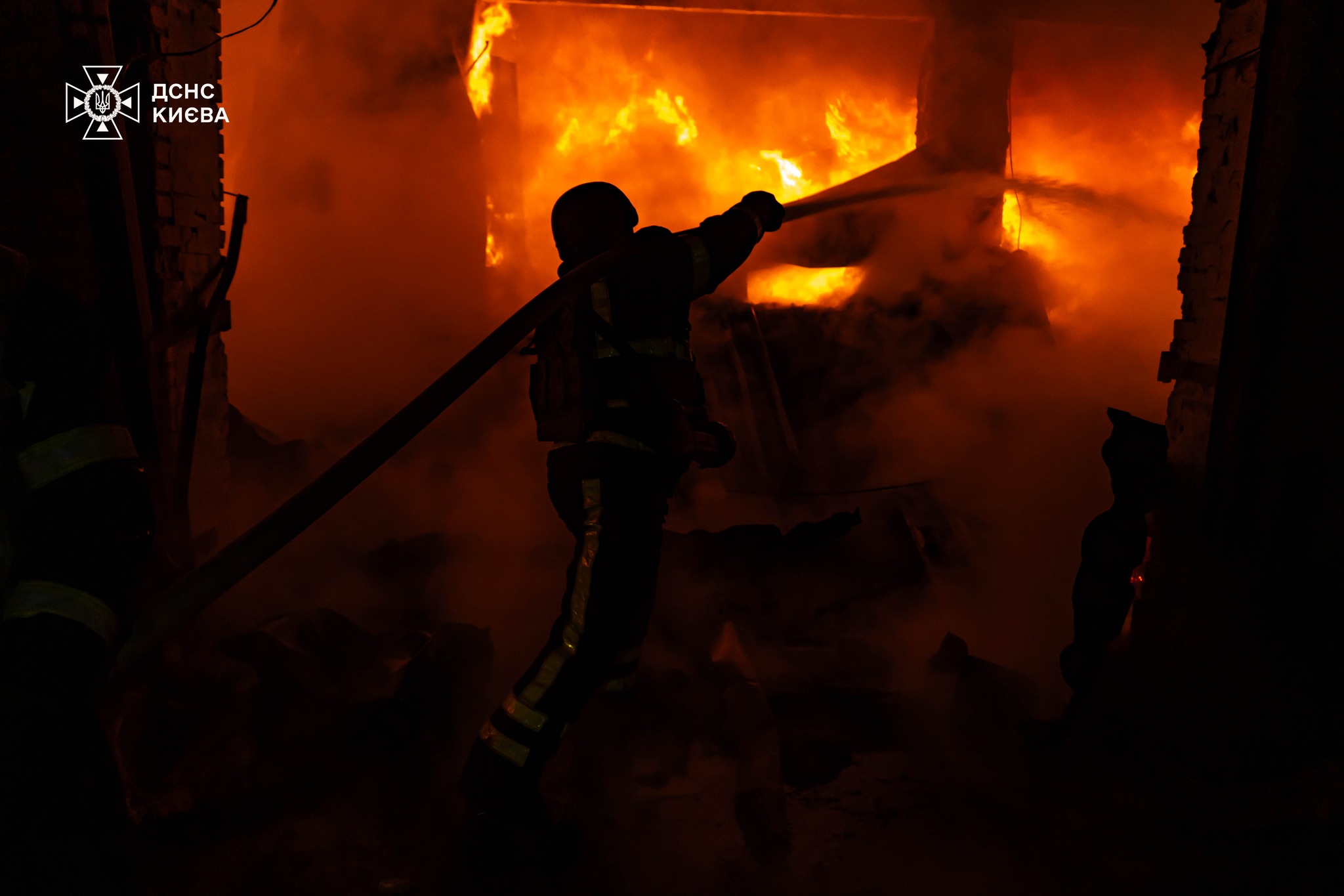 Последствия атаки БПЛА на Киев