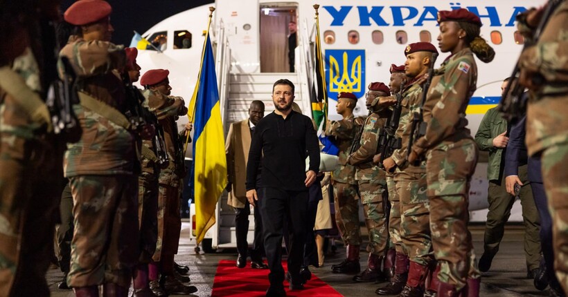 Президент Украины Владимир Зеленский прибыл в ЮАР