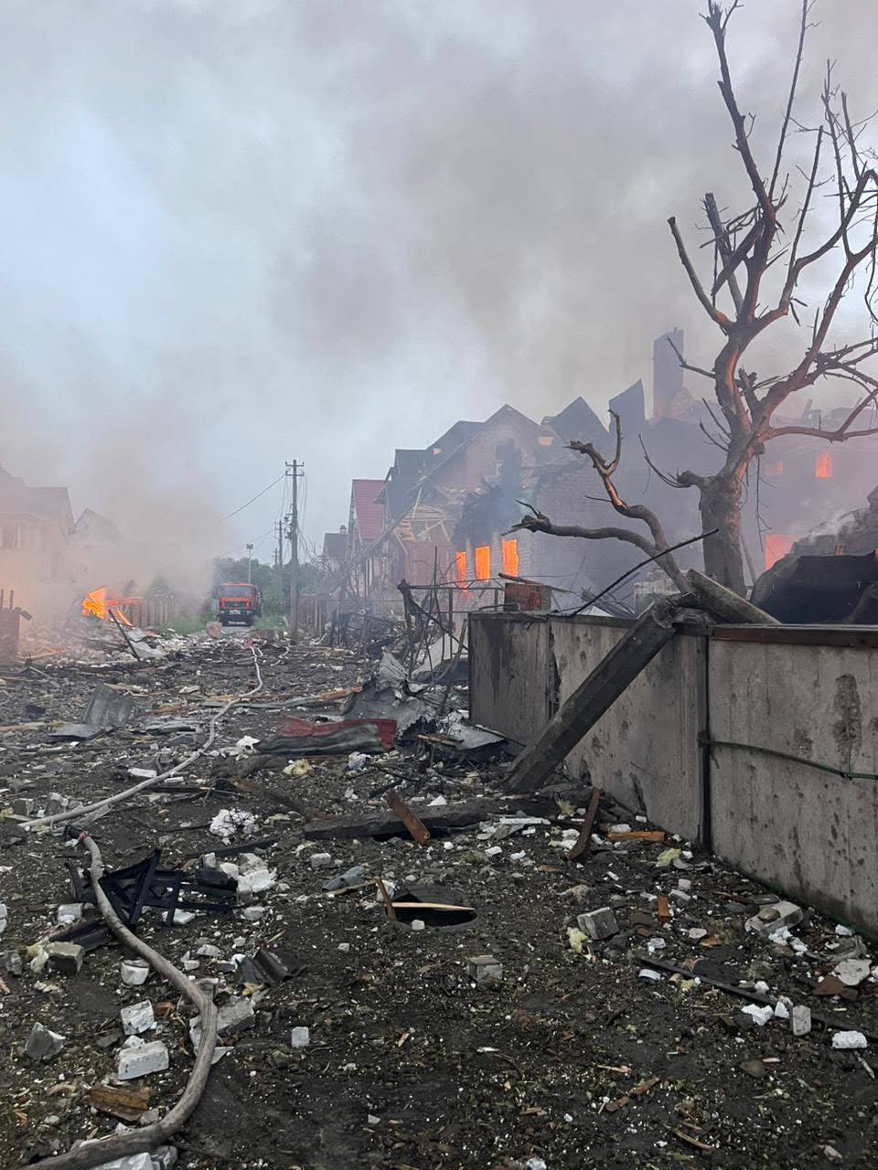 Последствия российского удара по Киевской области