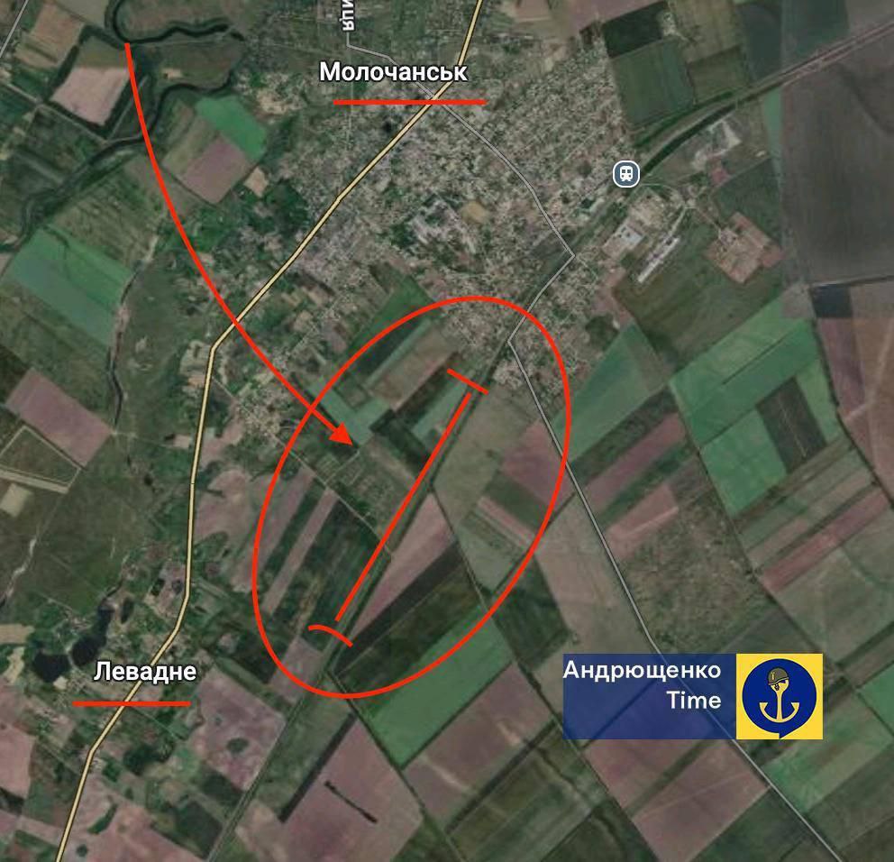 Под Токмаком горит российский эшелон с топливом