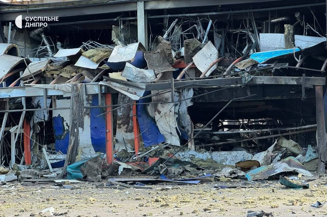 Оккупанты разрушили ТЦ "Эпицентр" на Днепропетровщине