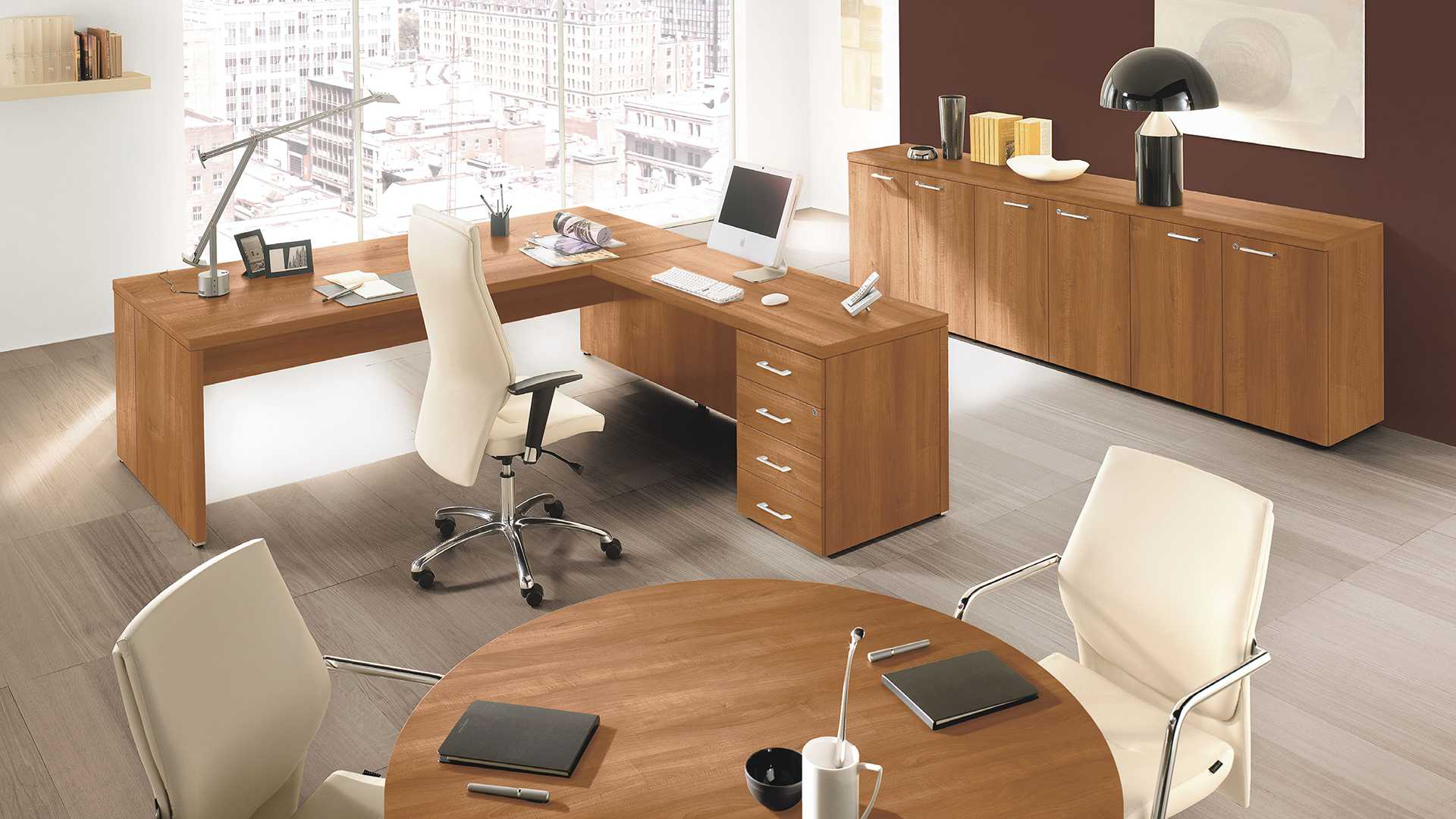 офісне крісло