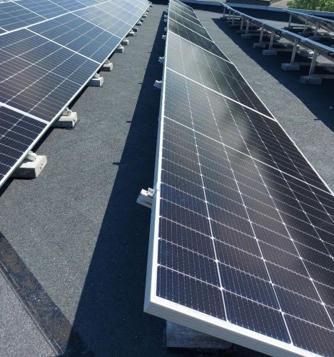 Від чого залежить ефективність сонячних панелей у різні пори року