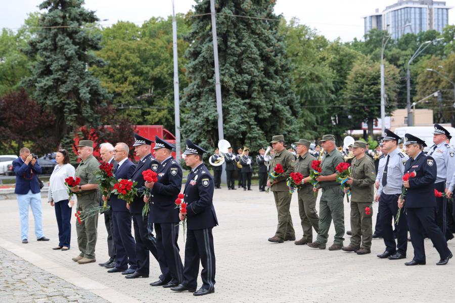 киев