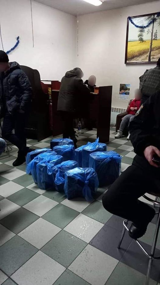 подпольное игорное заведение