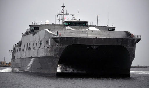 корабль ВМС США USNS Yuma