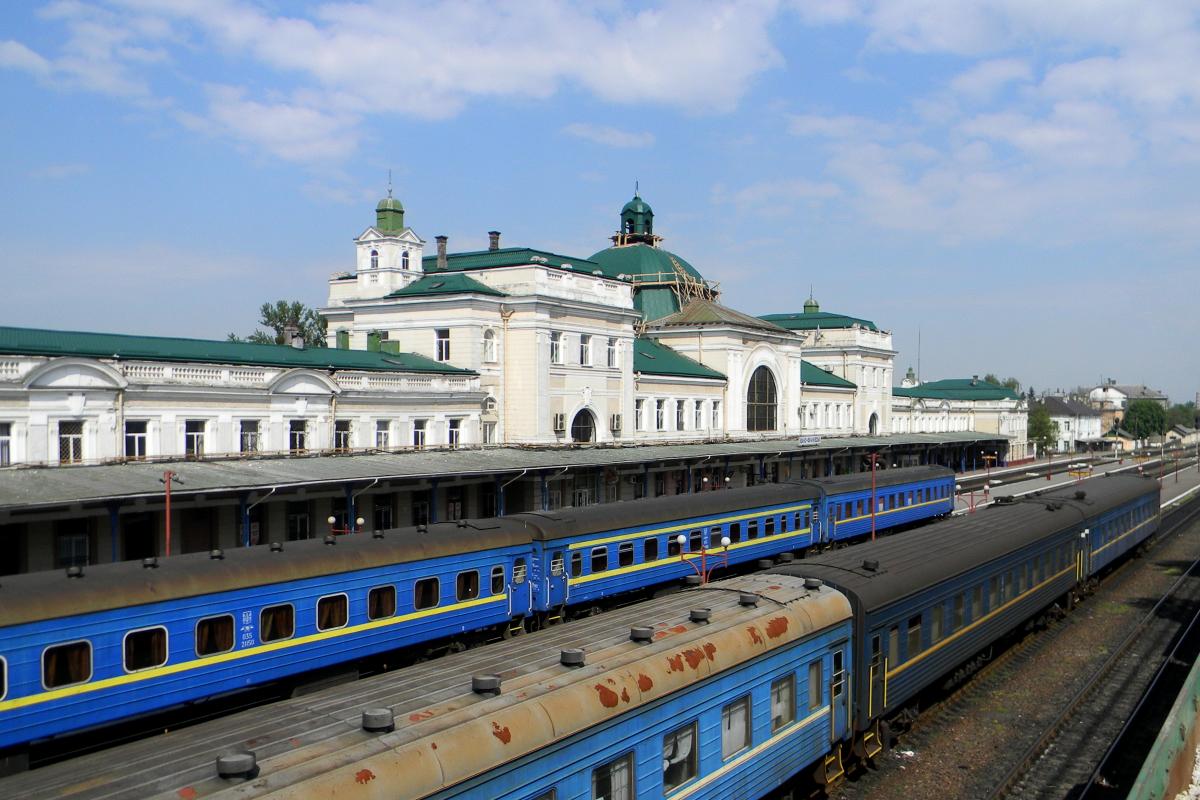 Вибухи біля вокзалу