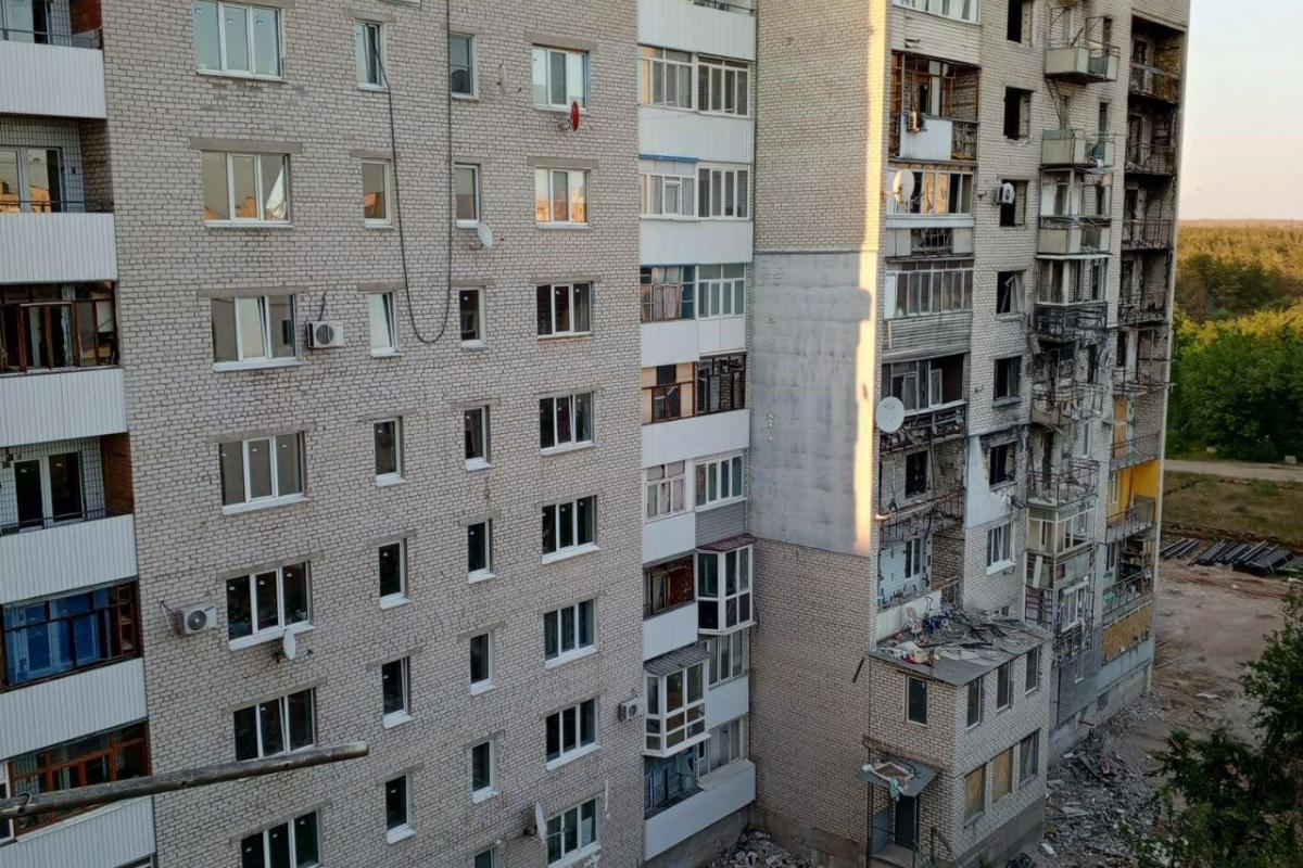 "Задули дірки — і пофарбували": окупаційне псевдовідновлення Сєвєродонецька