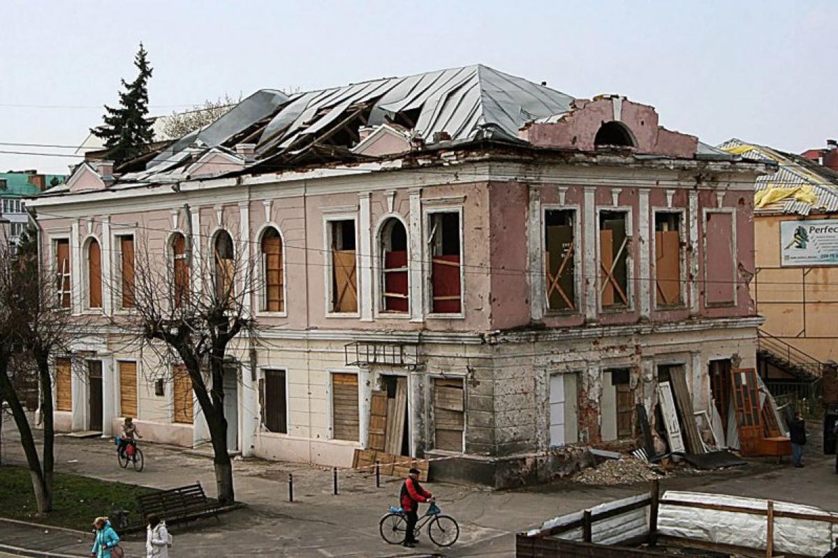 На Донеччині хочуть зробити експозиції з розбомблених міст для туристів