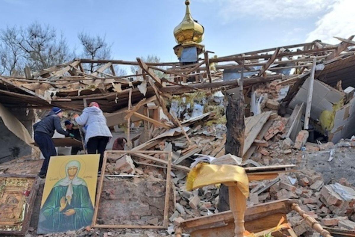 Ікони як трофеї: російські 'освободителі' забирають святині Донбасу