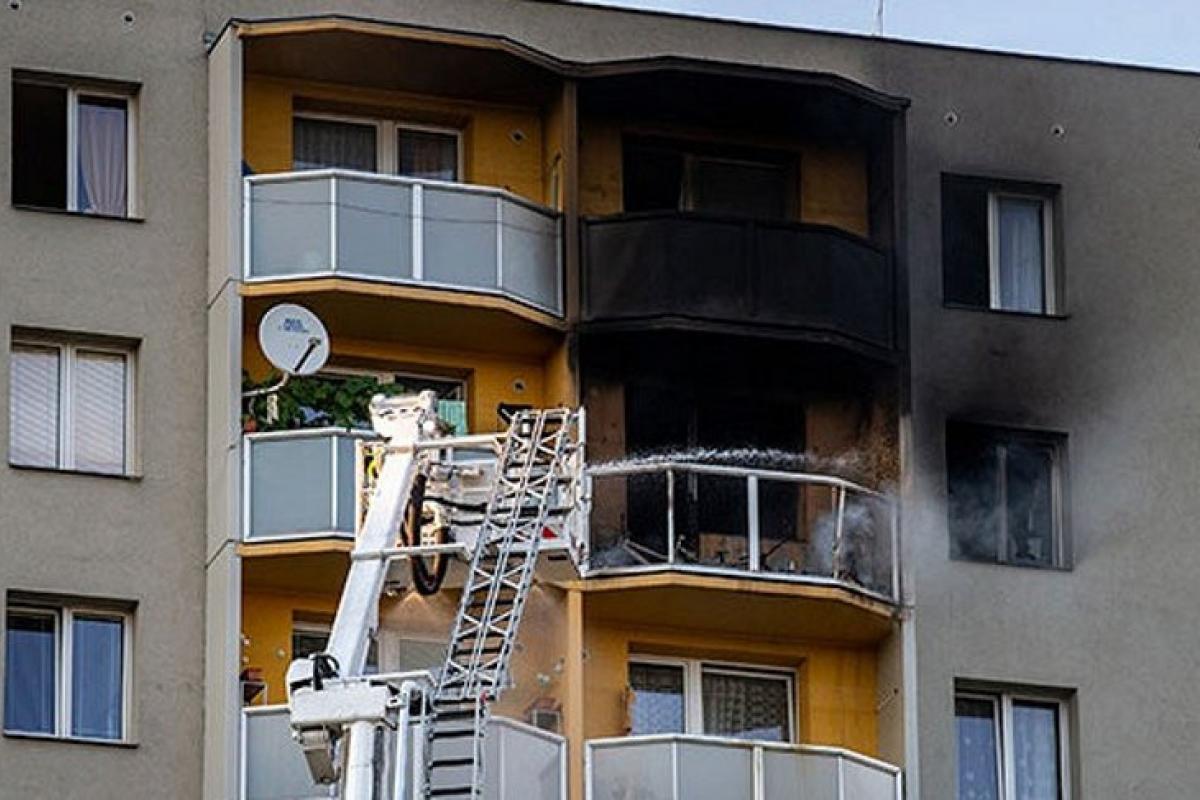 В Чехии жертвами пожара в жилой многоэтажке стали 11 человек