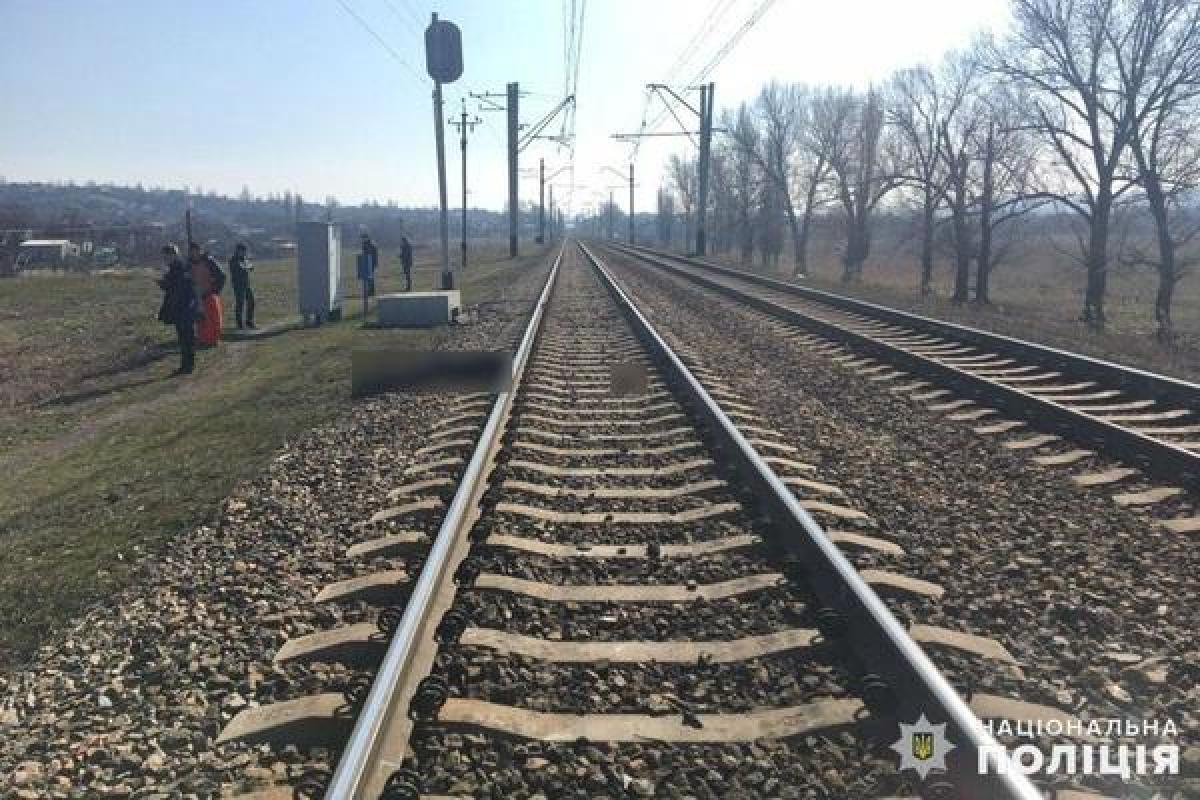 Донецкая, смерть на железной дороге