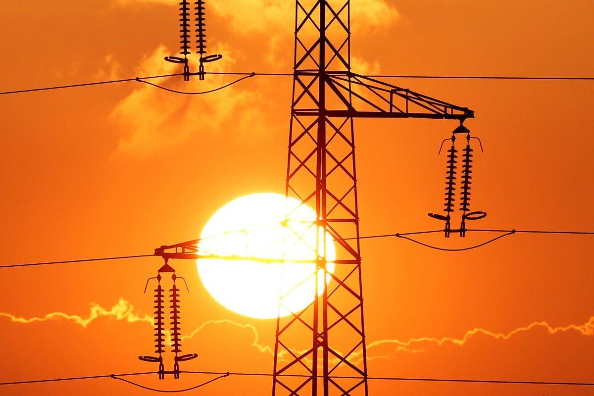 В Украине планируют повысить тариф на передачу электроэнергии