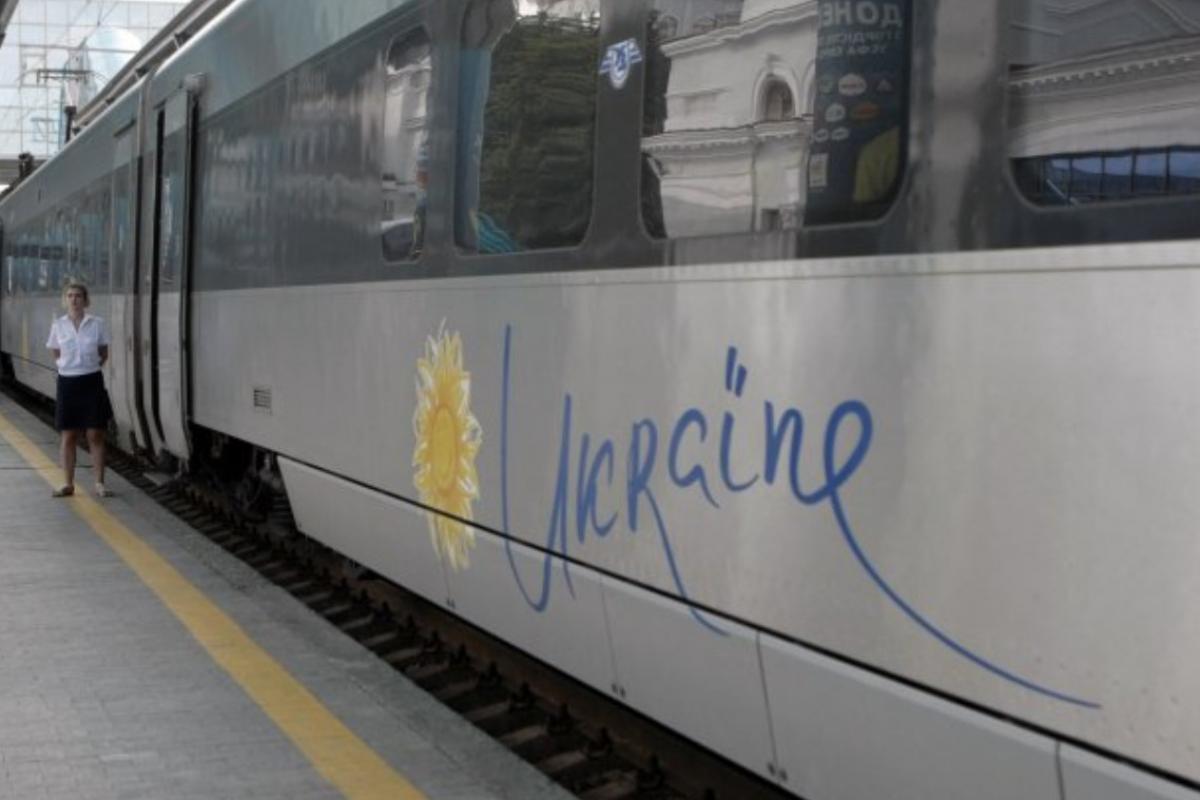 "Укрзализныця" запускает новый международный поезд из Киева