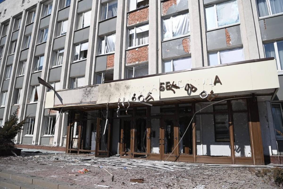 В Белгороде беспилотник атаковал здание администрации