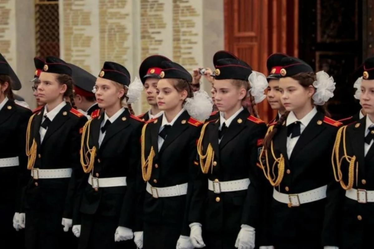 На оккупированной Луганщине россияне откроют кадетский корпус для девочек