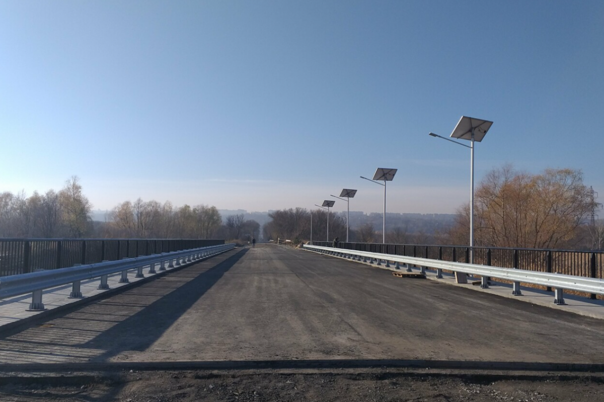Мост между Лисичанском и Северодонецком