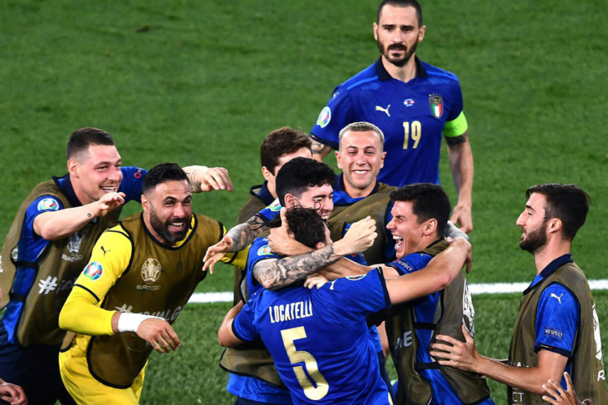 Сборная Италии стала первым участником плей-офф