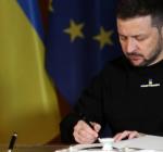 Президент Украины Владимир Зеленский подписал закон