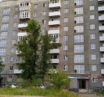 В окупованому Сіверськодонецьку жителі скаржаться на неякісні ремонти. Штукатурка відвалюється, у квартирах сирість. "Відновлювальні роботи" виконуються недбало, лише для пропаганди.