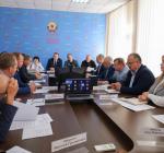 В окупованому Луганську відбулося засідання "Комітету з інфраструктури" щодо дефіциту водопостачання в регіоні. У ньому взяли участь представники "міністерств", відомств та муніципалітетів, повідомляють окупаційні канали.
