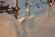 Японию накрыли рекордные снегопады