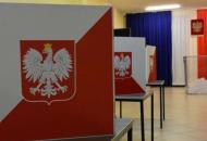 В Польше проходит первый тур президентских выборов