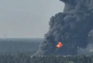 В подмосковном Пушкино горит склад с ГСМ и газовыми баллонами