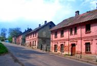«Ремонт» під дощем і з відкритими квартирами: як насправді виглядає «відновлення» в Лисичанську