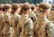 В Украине с 1 октября некоторые категории женщин должны встать на военный учет