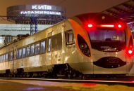 Укрзализныця возобновила продажу 100% билетов на поезда, курсирующие в Киев и обратно