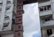 "Теракт или прилет?": В российском Белгороде обрушился подъезд 10-этажного жилого дома