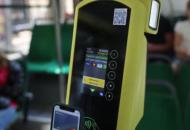 Зеленский подписал закон о внедрении электронных билетов в транспорте