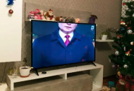 В России телеканал показал новогоднее поздравление Путина с обрезанной головой