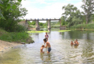 Водоемы на Луганщине признаны опасными для купания