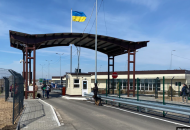 На админгранице с Крымом закрывают КПВВ "Чаплинка"